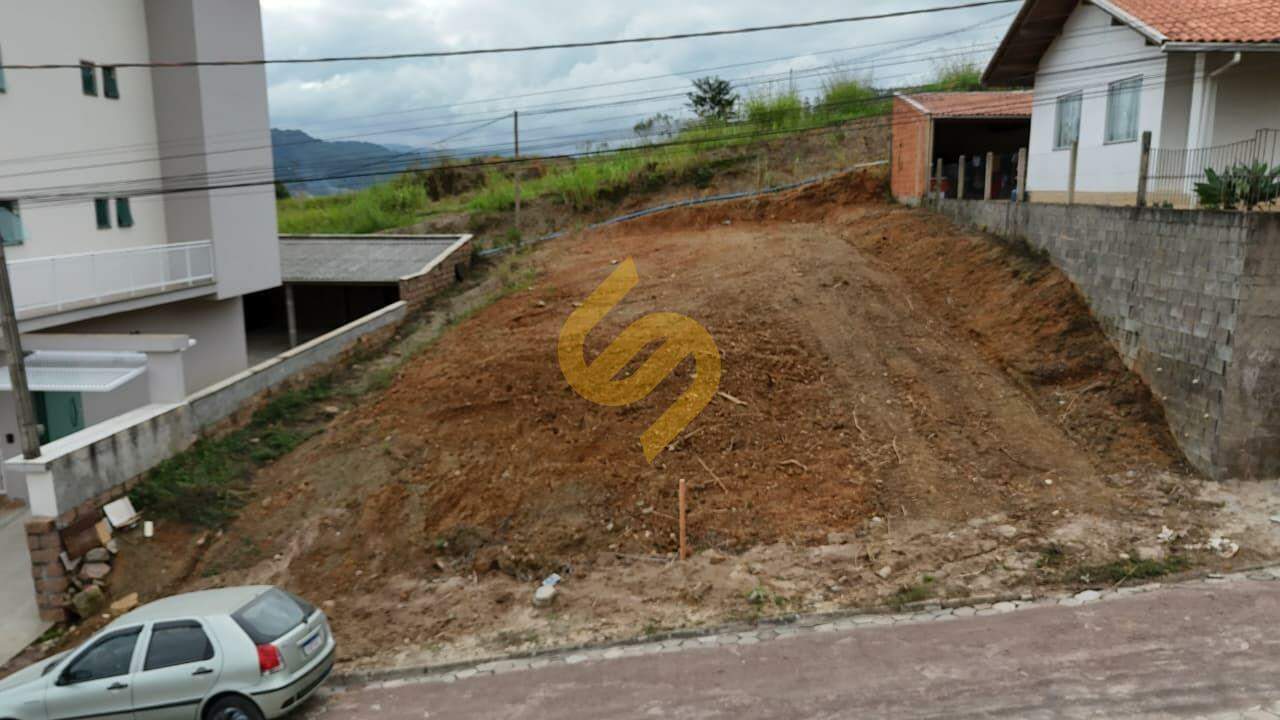 Terreno Urbano à venda no Centro: 