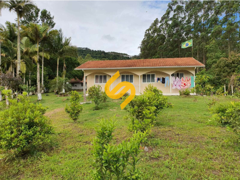 Área Rural à venda no Volta Grande: 