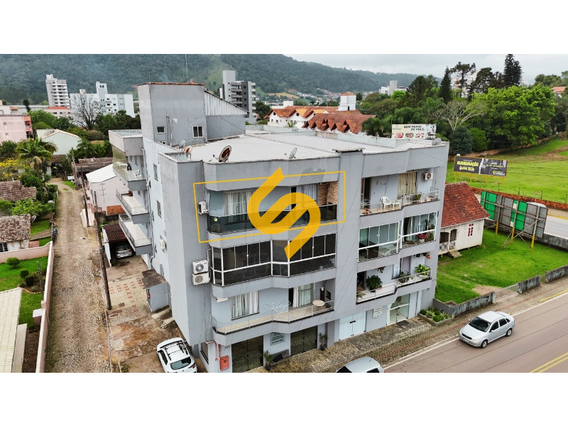 Apartamento à venda no Centro: 