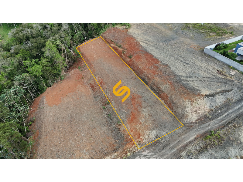 Terreno Urbano à venda no Centro: 