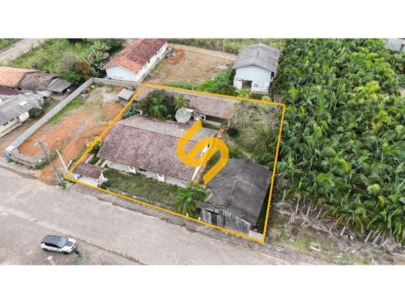 Terreno Urbano à venda no Centro: 