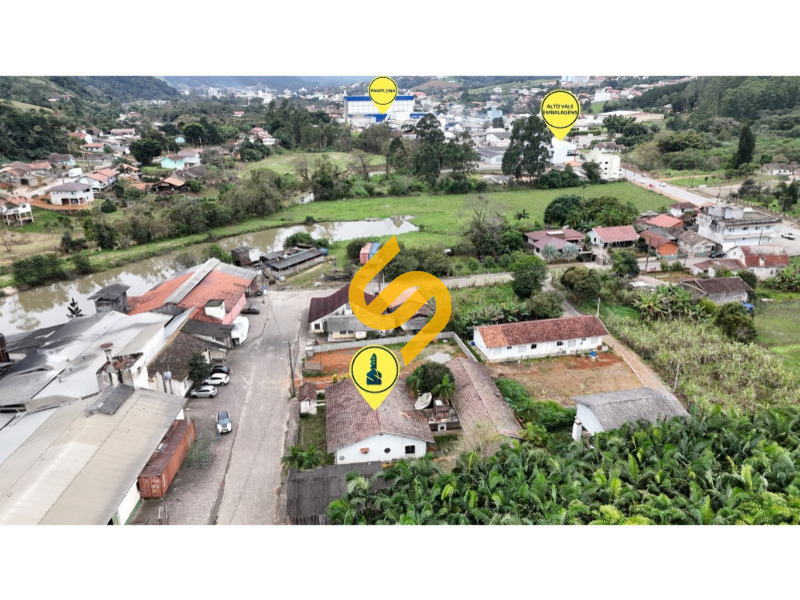 Terreno Urbano à venda no Centro: 