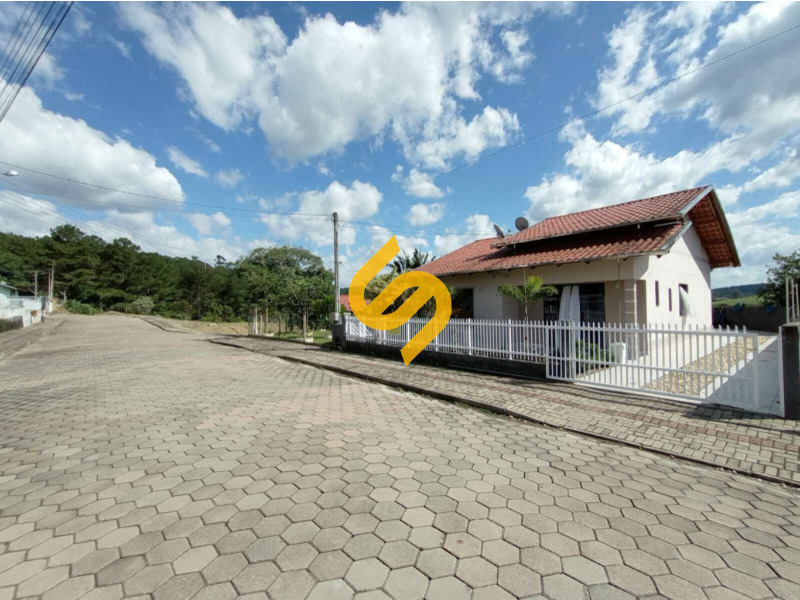 Casa à venda no Jardim das Hortências: 