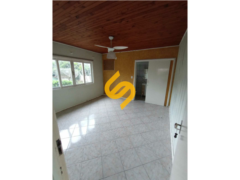 Casa à venda no Revólver: 