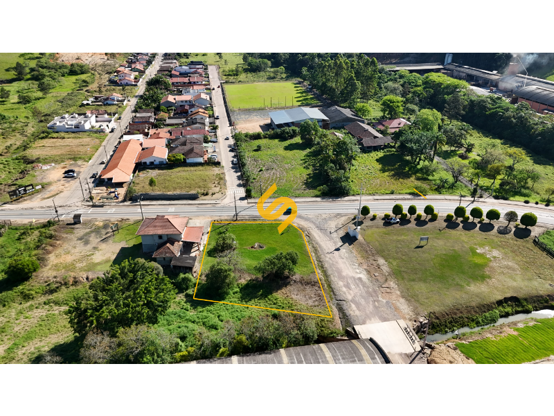 Terreno Urbano à venda no Niterói: 