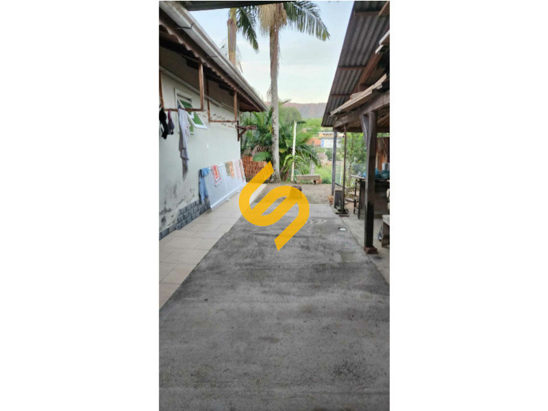 Casa à venda no Indio Esquerdo: 