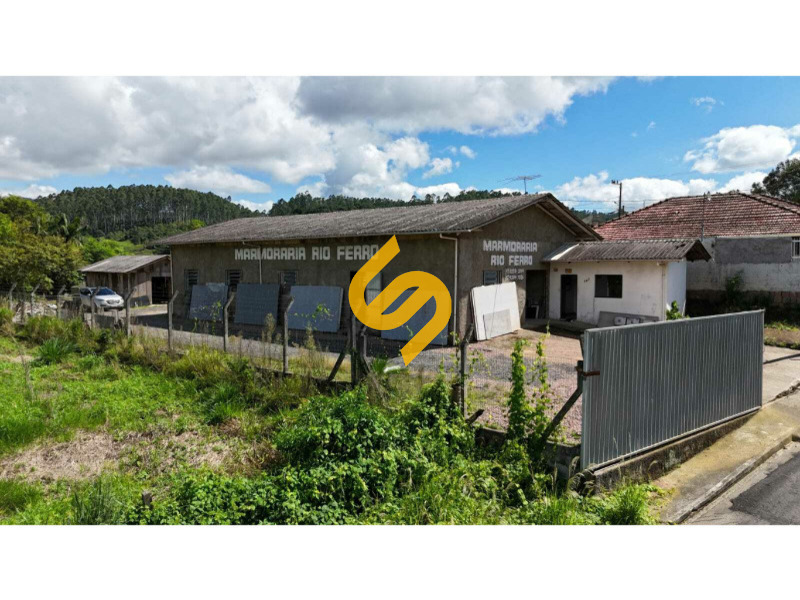 Comercial à venda no Rio Ferro: 