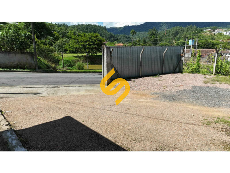 Comercial à venda no Rio Ferro: 