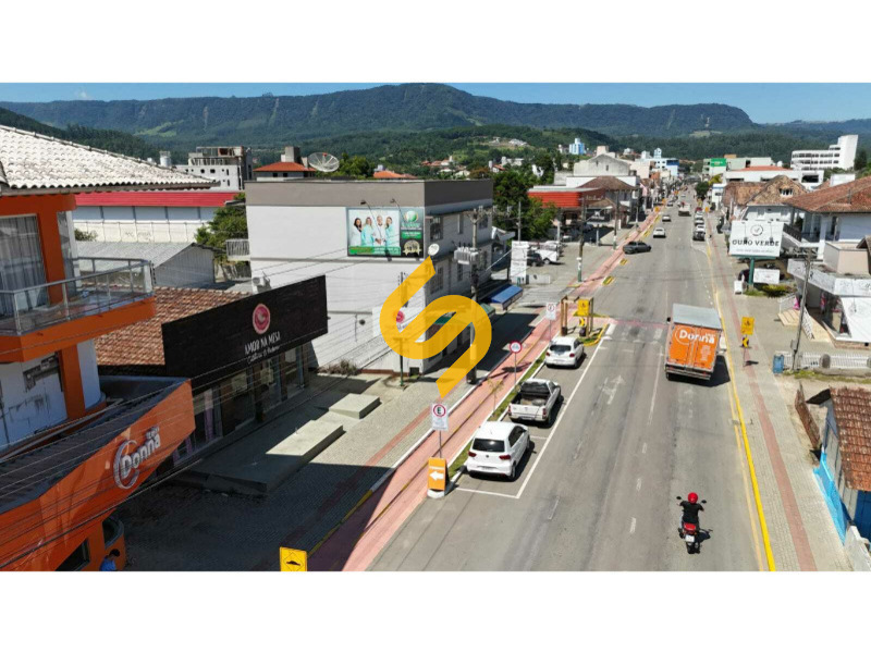 Comercial à venda no Centro: 