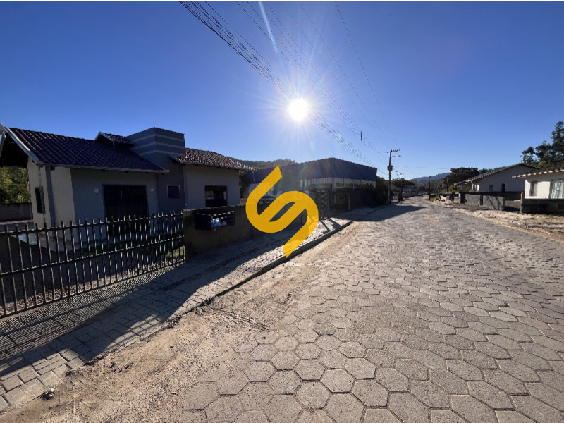 Casa à venda no Centro: 