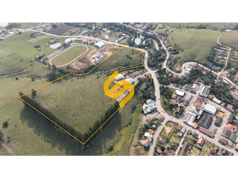 Terreno Urbano à venda no Centro: 