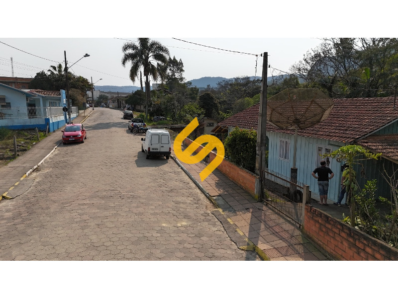 Casa à venda no Centro: 