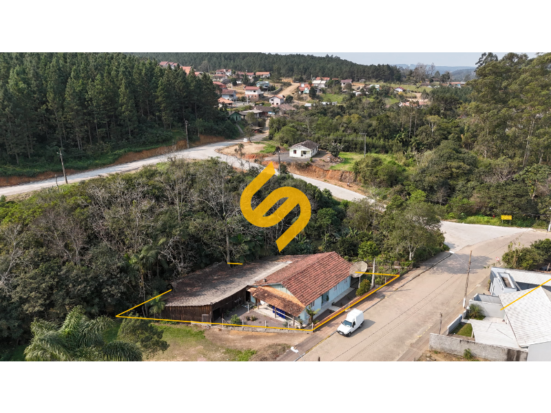 Casa à venda no Centro: 