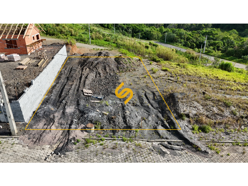 Terreno Urbano à venda no Primavera: 