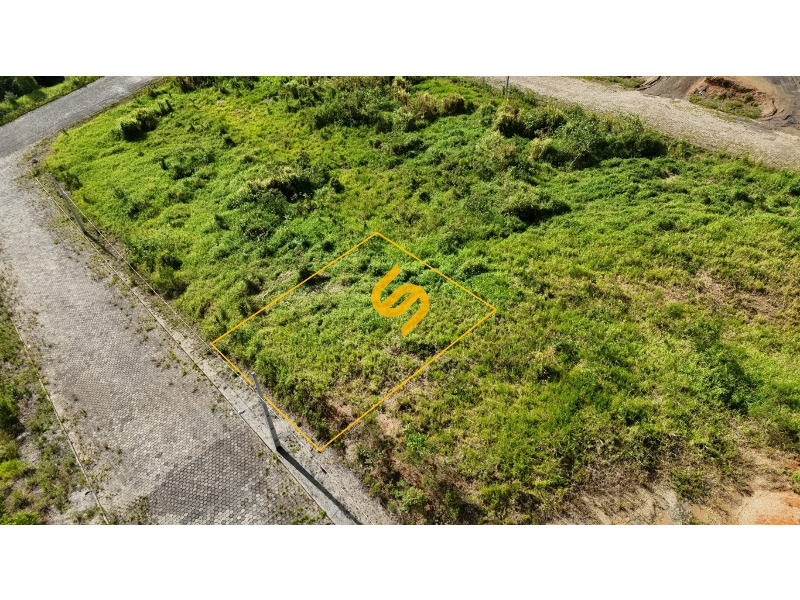 Terreno Urbano à venda no Primavera: 