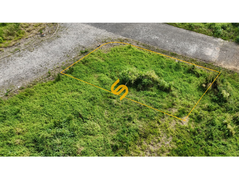 Terreno Urbano à venda no Primavera: 