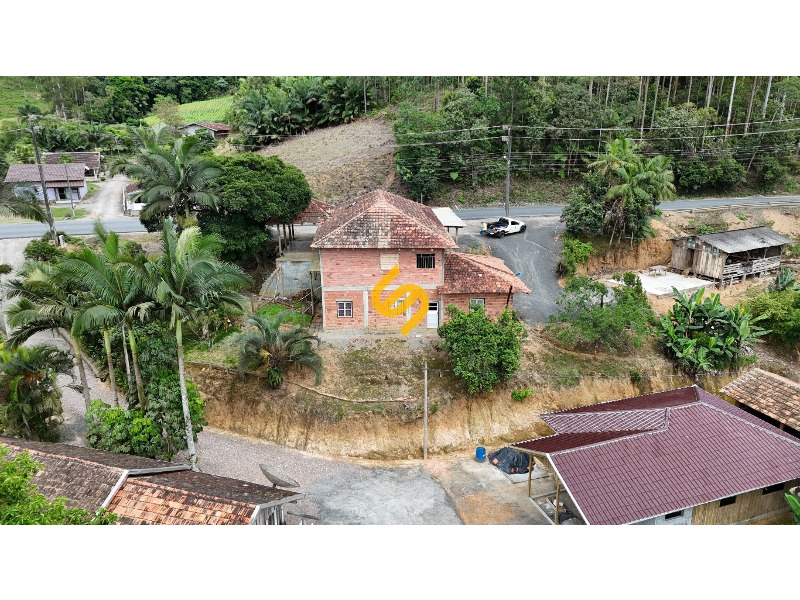 Casa à venda no Ribeirão Marreco: 