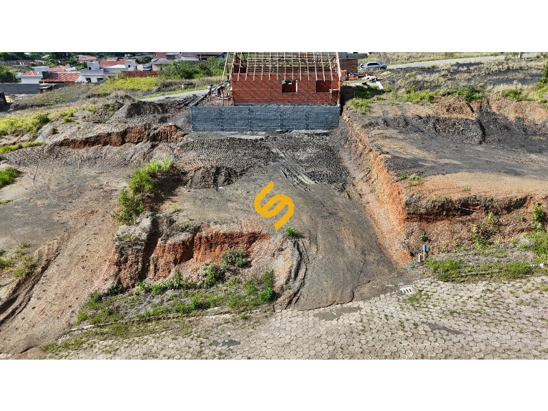 Terreno Urbano à venda no Primavera: 