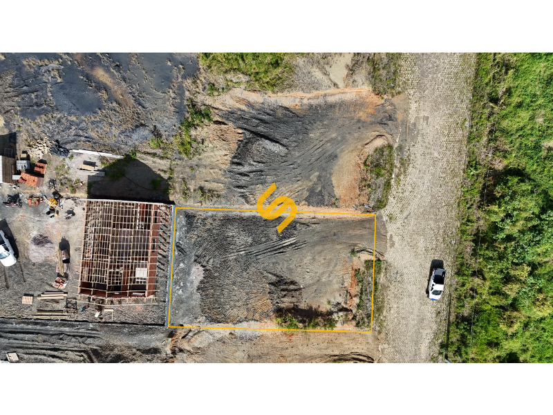 Terreno Urbano à venda no Primavera: 