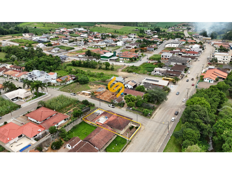 Casa à venda no Centro : 