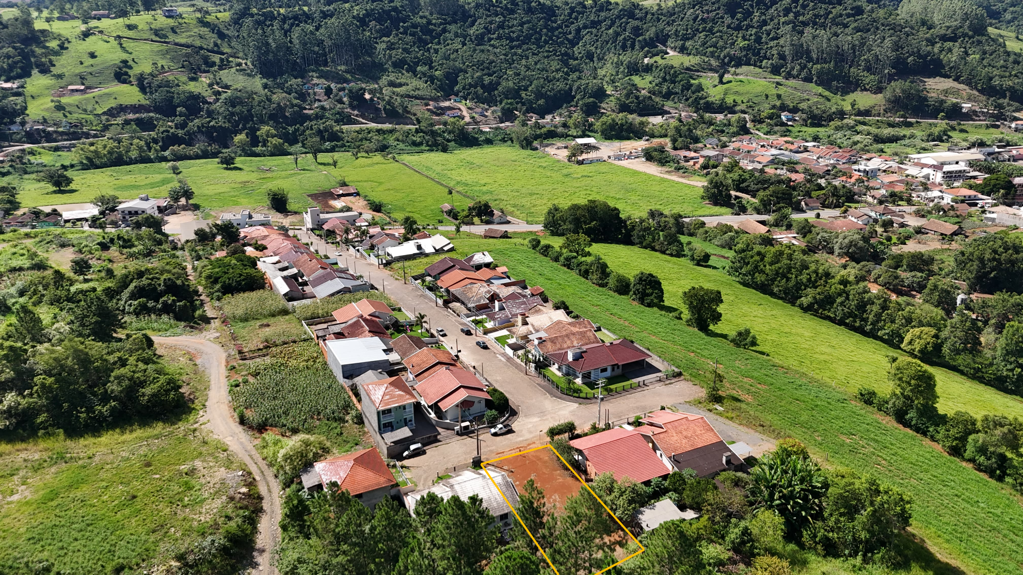 Terreno Urbano à venda no Rio Ferro: 