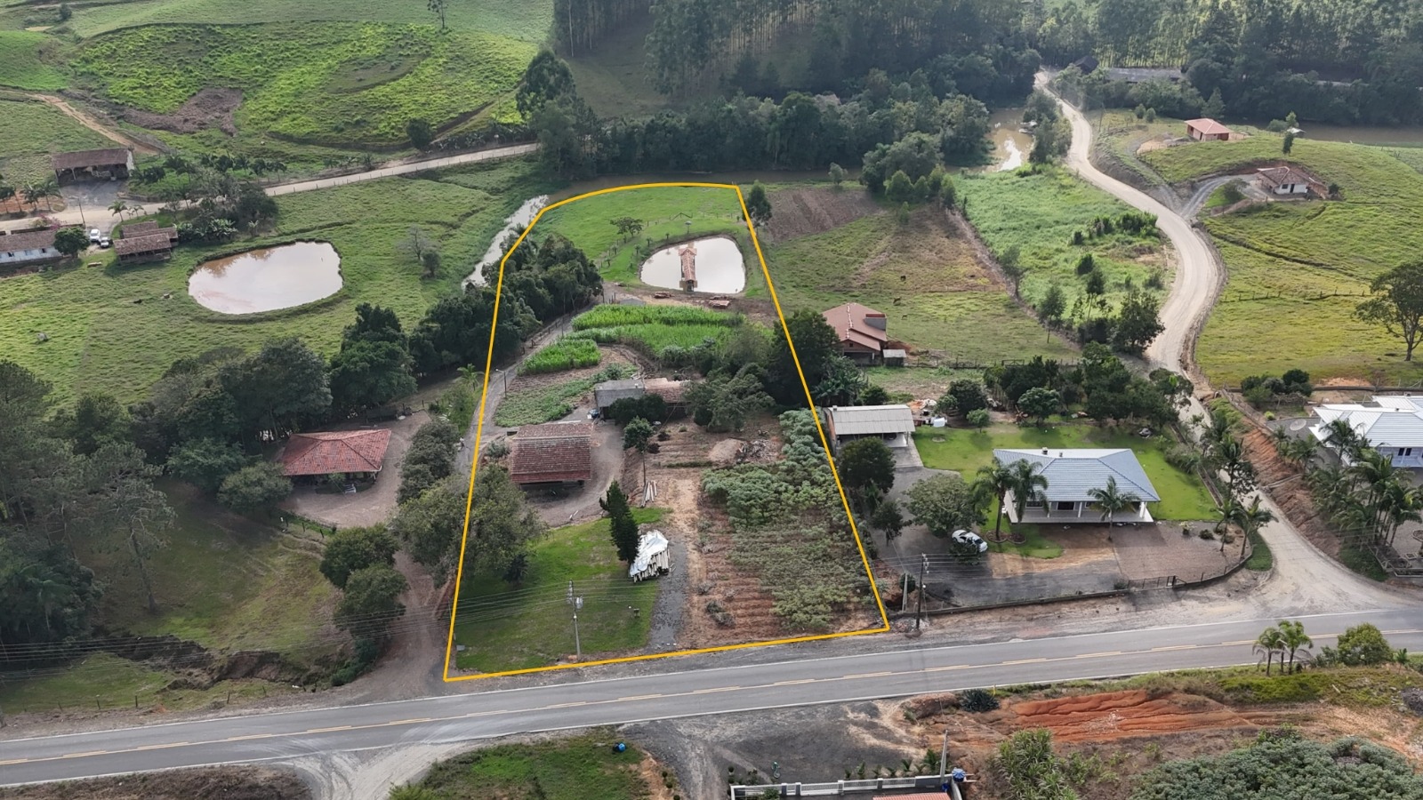 Casa à venda no Ribeirão Marreco: 