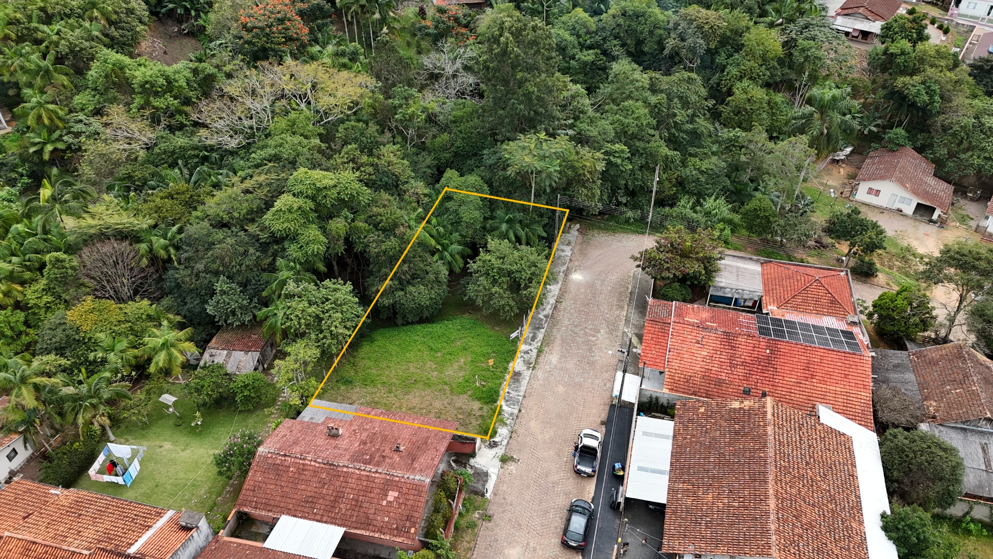 Terreno Urbano à venda no Dalbérgia: 