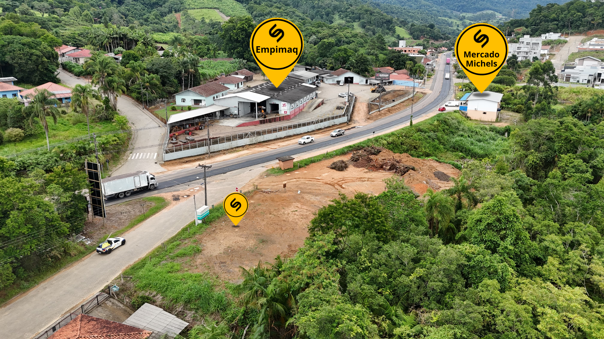 Terreno Urbano à venda no Nova Stettin: 