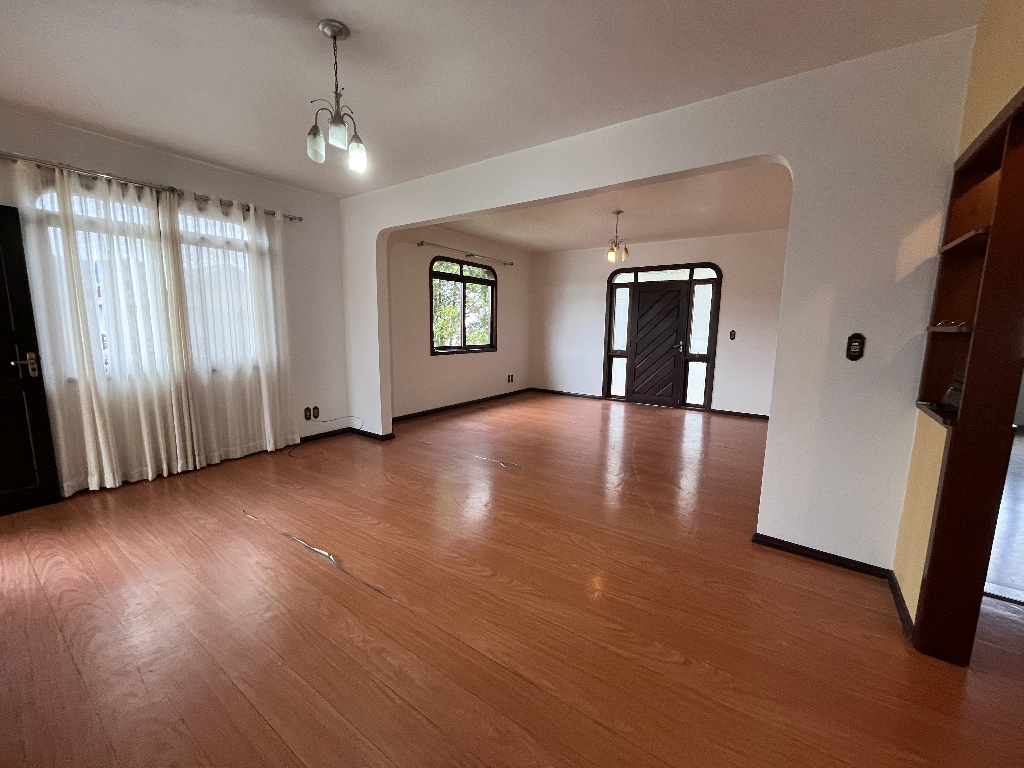 Casa à venda no Centro: 