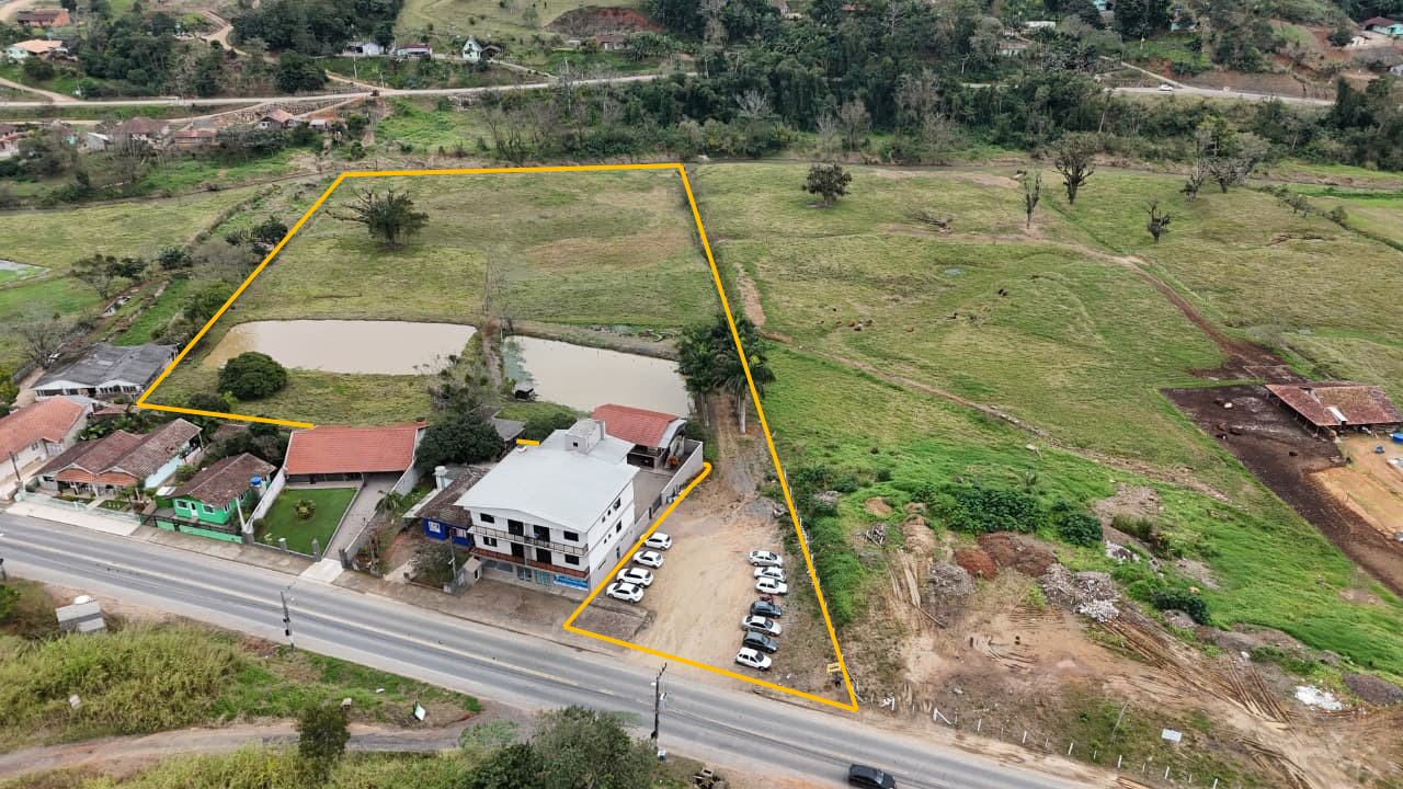 Terreno Urbano à venda no Rio Ferro: 