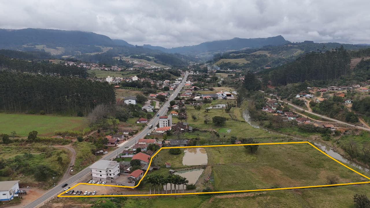 Terreno Urbano à venda no Rio Ferro: 