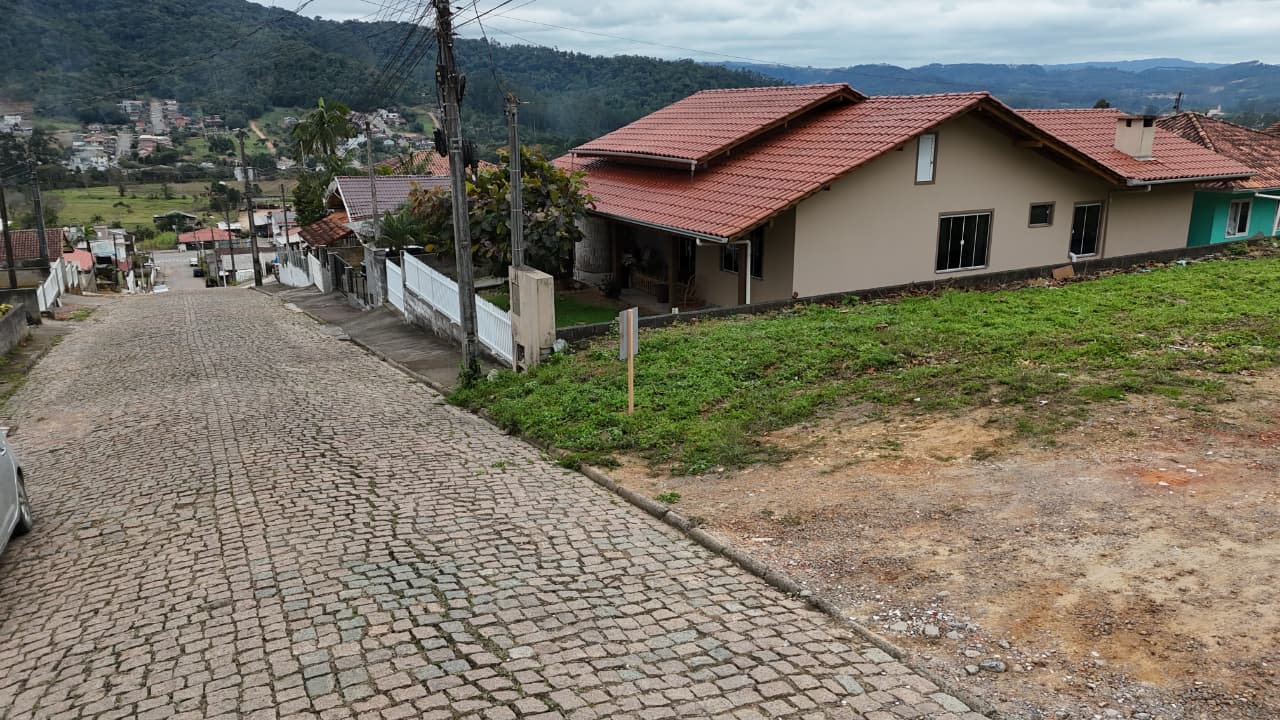 Terreno Urbano à venda no Centro: 