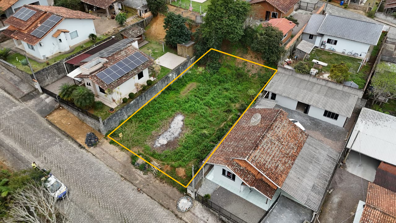 Terreno Urbano à venda no Pinheiro: 