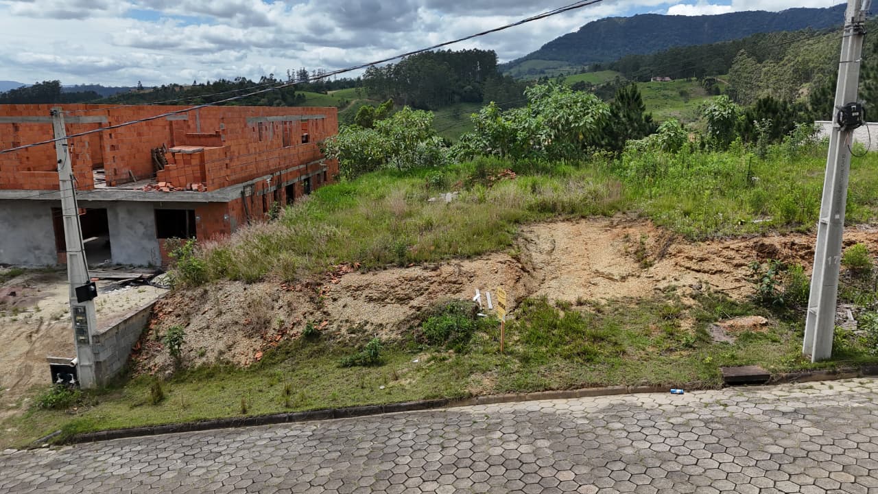 Terreno Urbano à venda no Rio Ferro: 