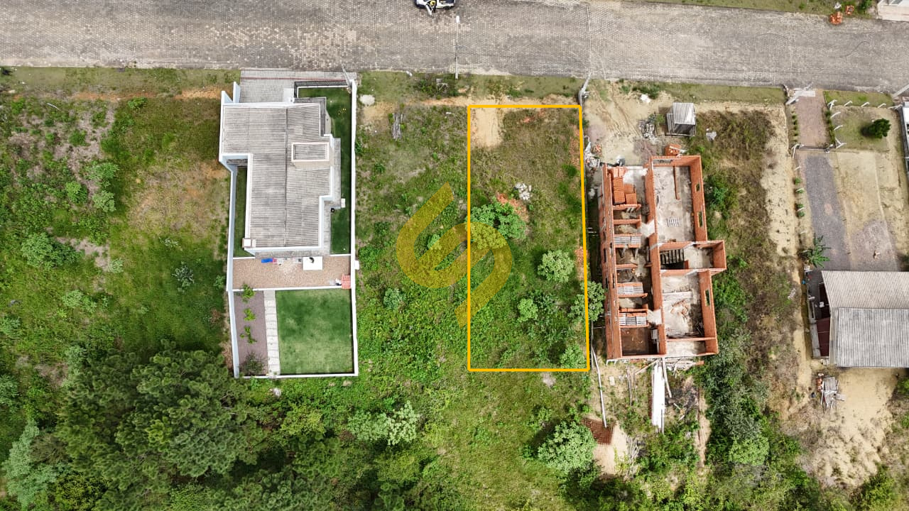 Terreno Urbano à venda no Rio Ferro: 