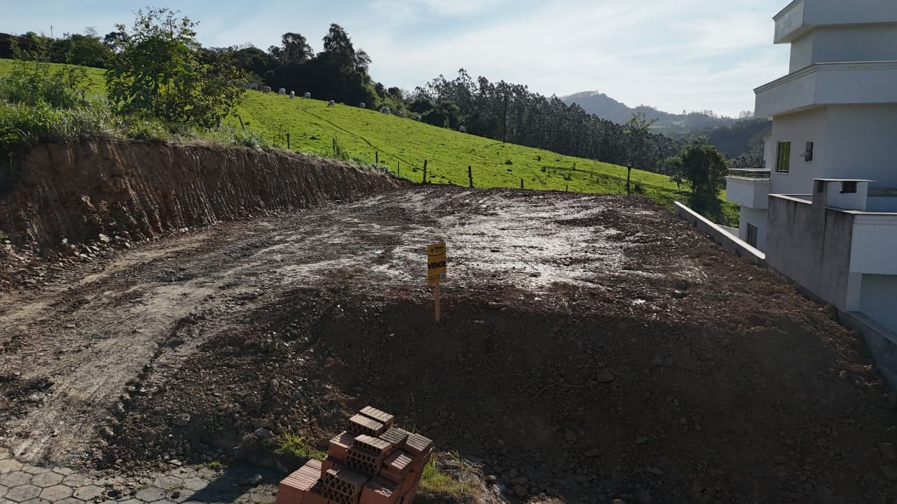Terreno Urbano à venda no Rio Ferro: 