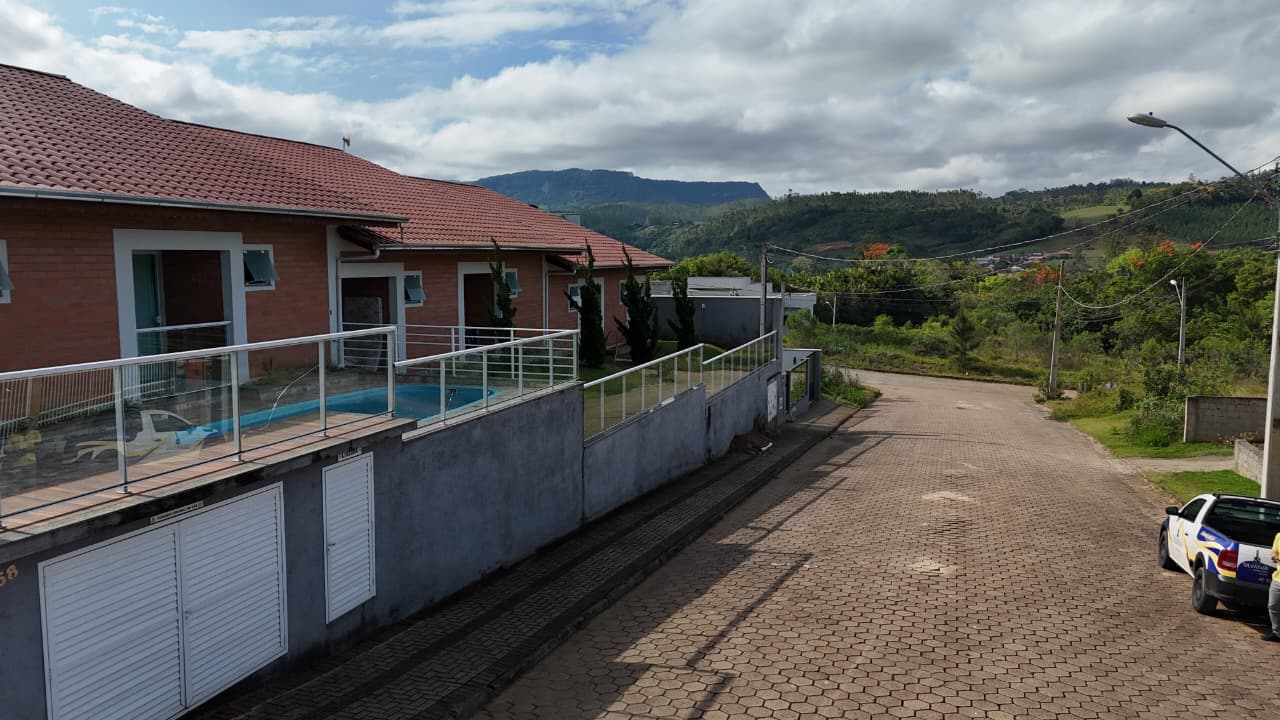 Casa à venda no Rio Ferro: 
