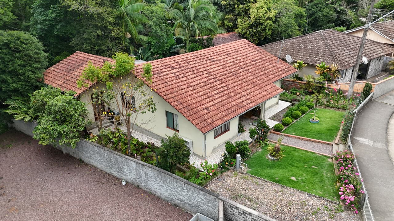 Casa à venda no Centro: 