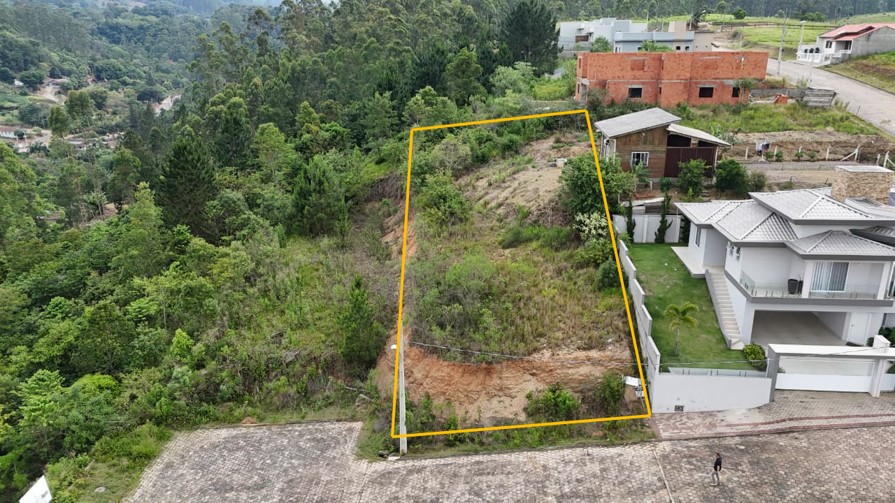 Terreno Urbano à venda no Rio Ferro: 