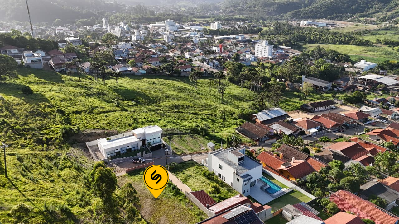 Terreno Urbano à venda no Primavera: 