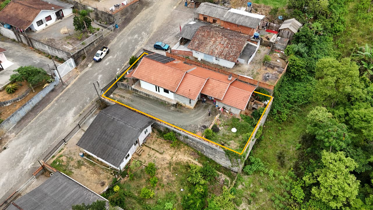 Casa à venda no Centro: 