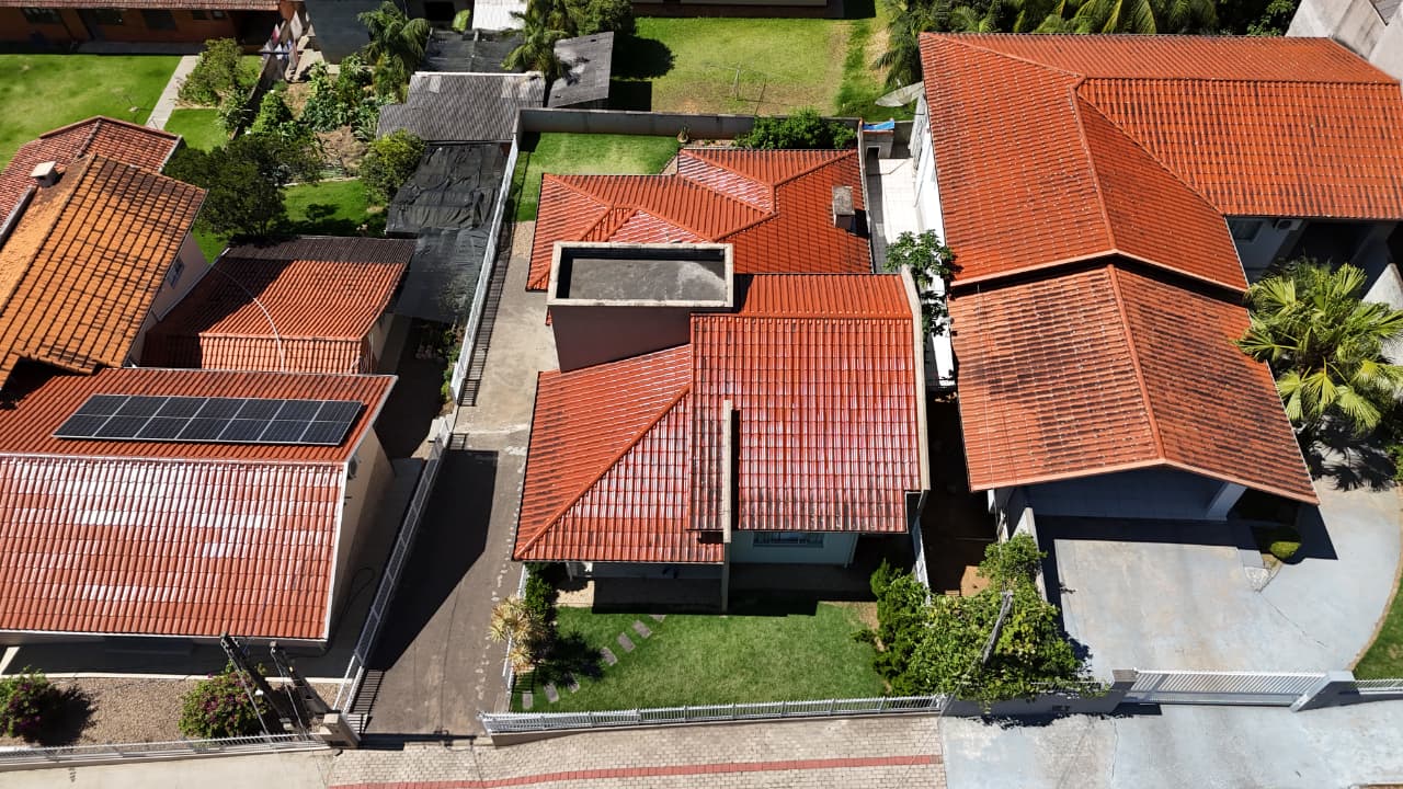 Casa à venda no Centro: 