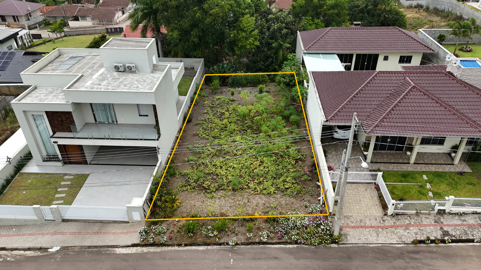Terreno Urbano à venda no Primavera: 