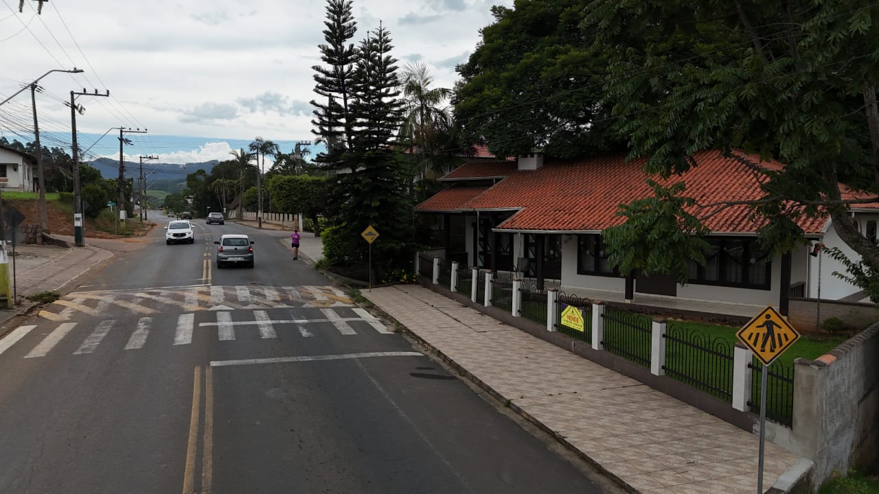 Casa à venda no Centro: 