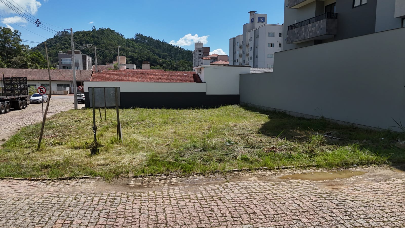Terreno Urbano à venda no Centro: 