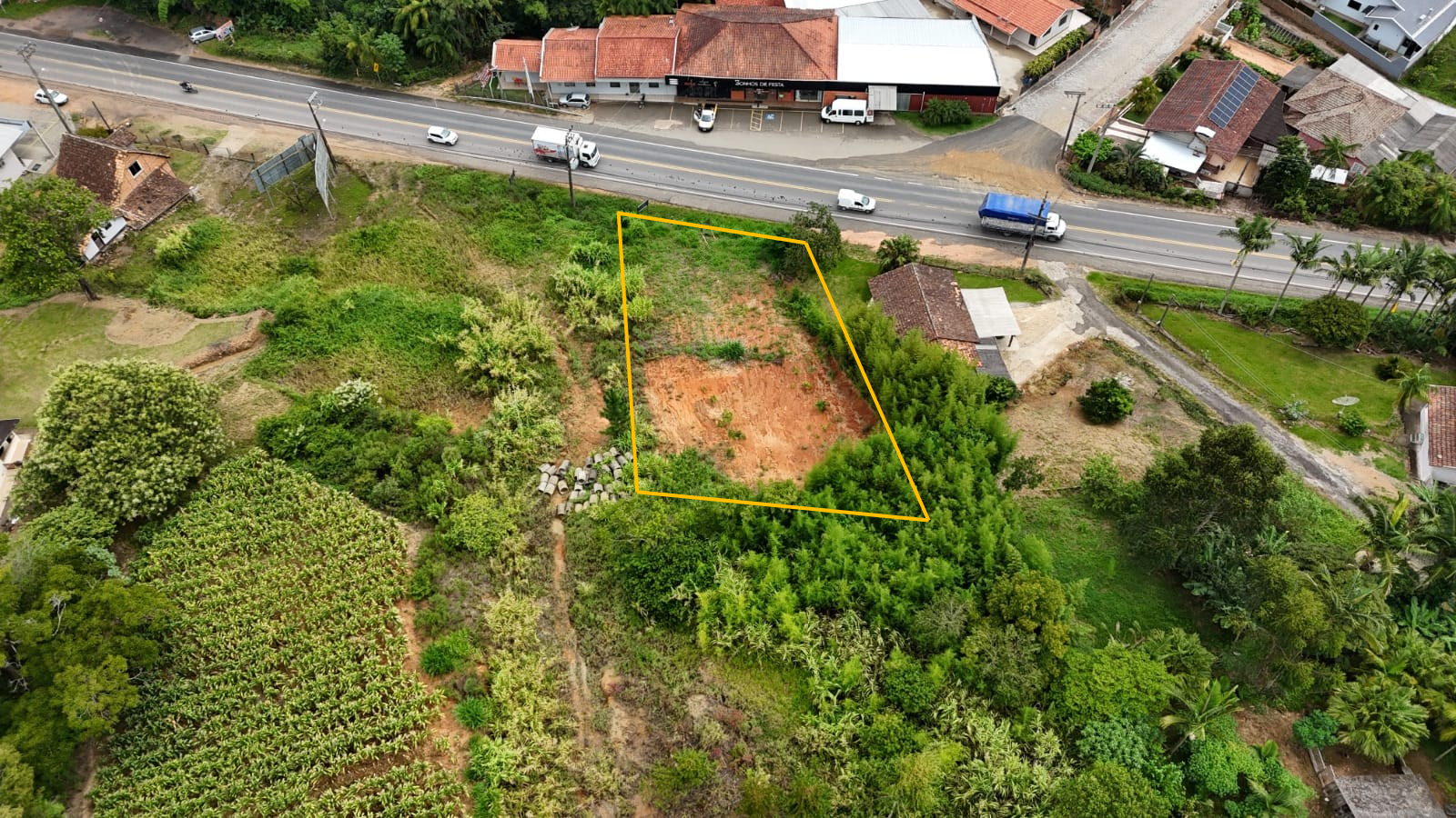 Terreno Urbano à venda no Dalbérgia: 