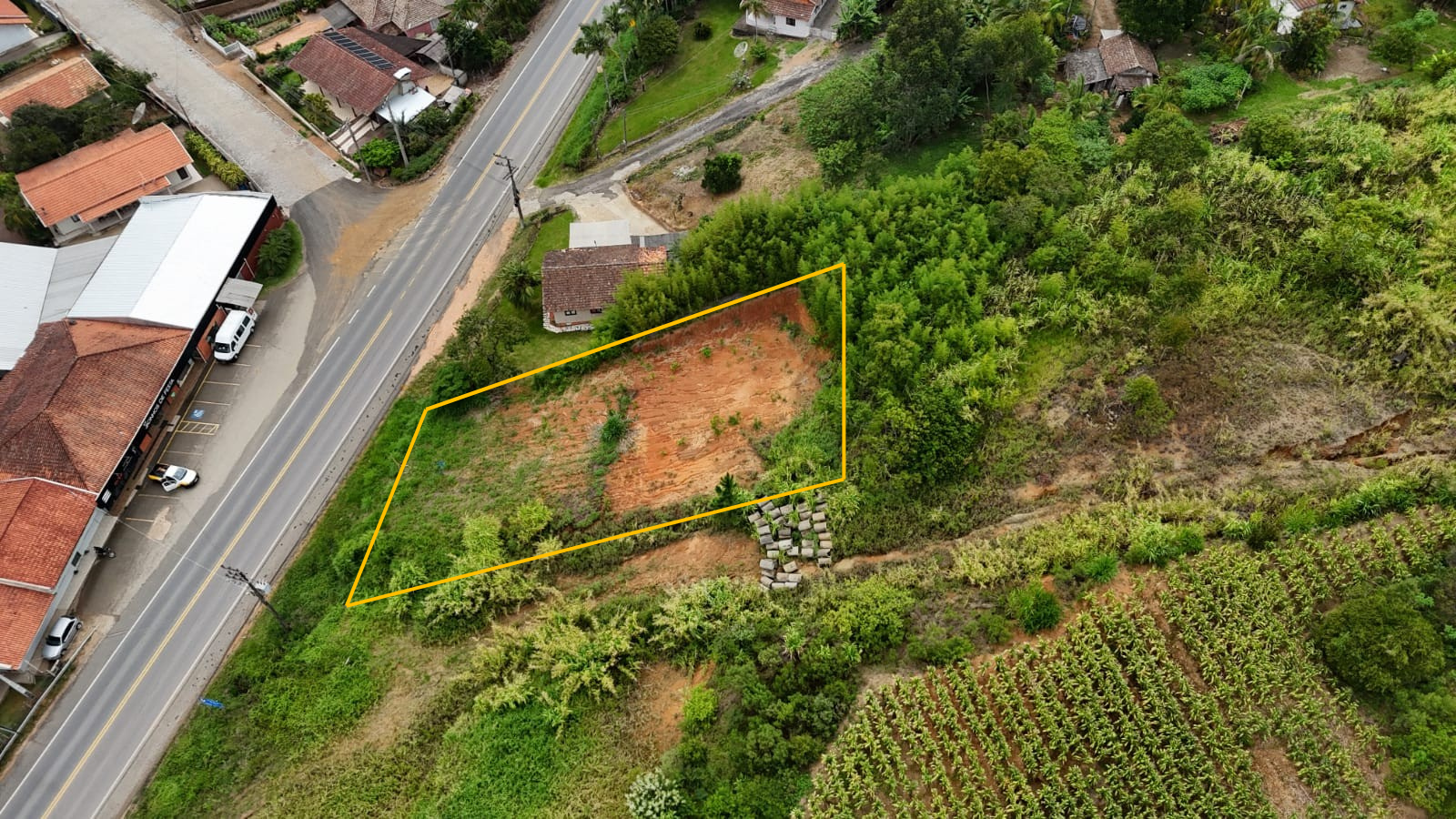 Terreno Urbano à venda no Dalbérgia: 