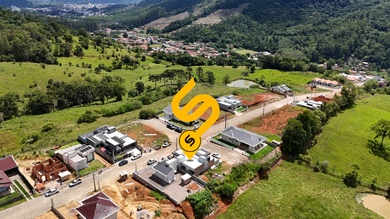 Casa à venda no Revólver: 