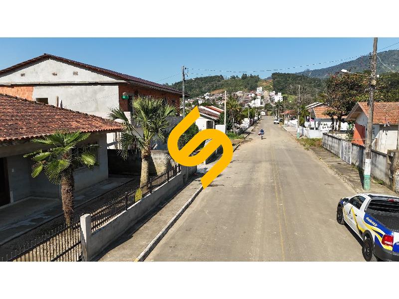 Casa à venda no Centro: 