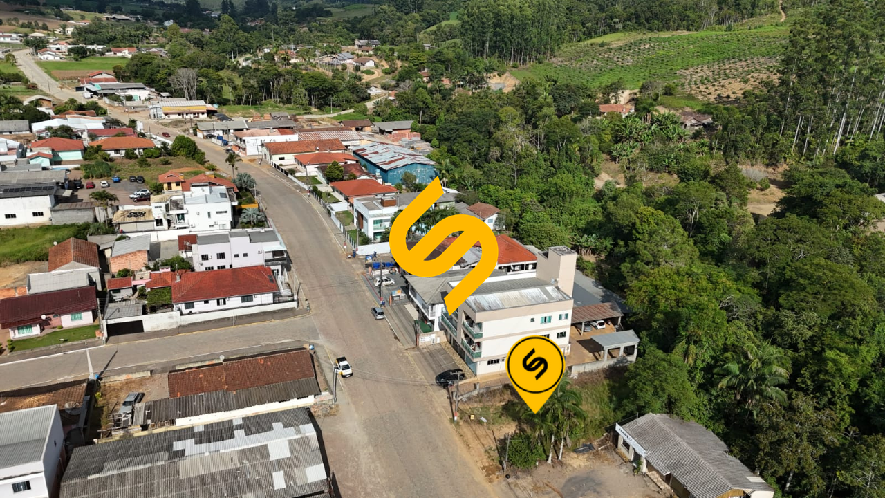 Residencial/Comercial à venda no Centro : 